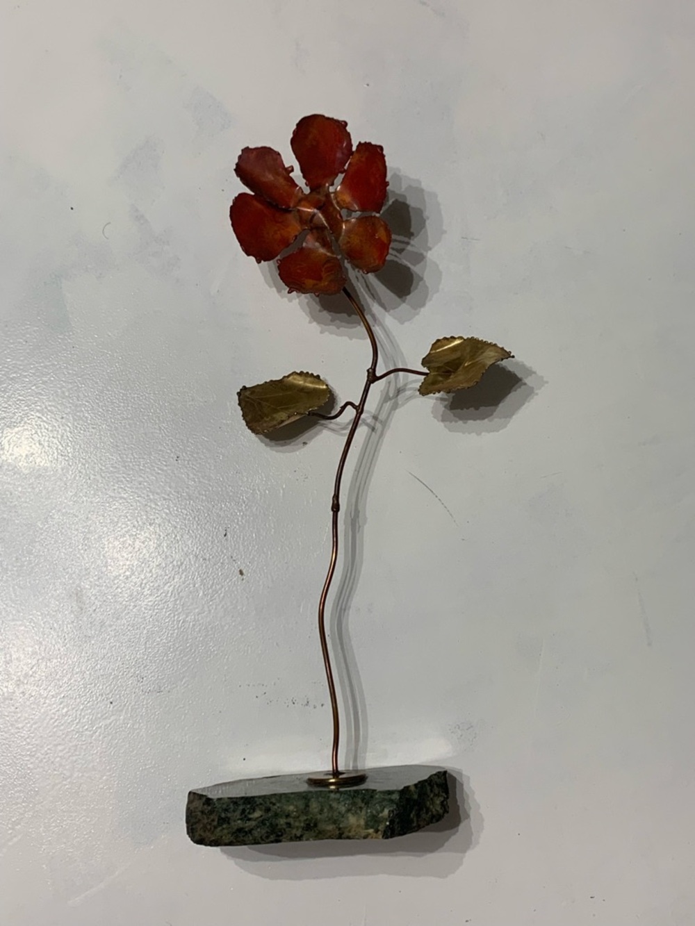 Repoussé Metal Granite Floral Decoration Home Decor Table Top Sculpture